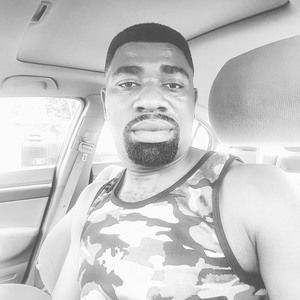 Meet your Posher, Emmanuel